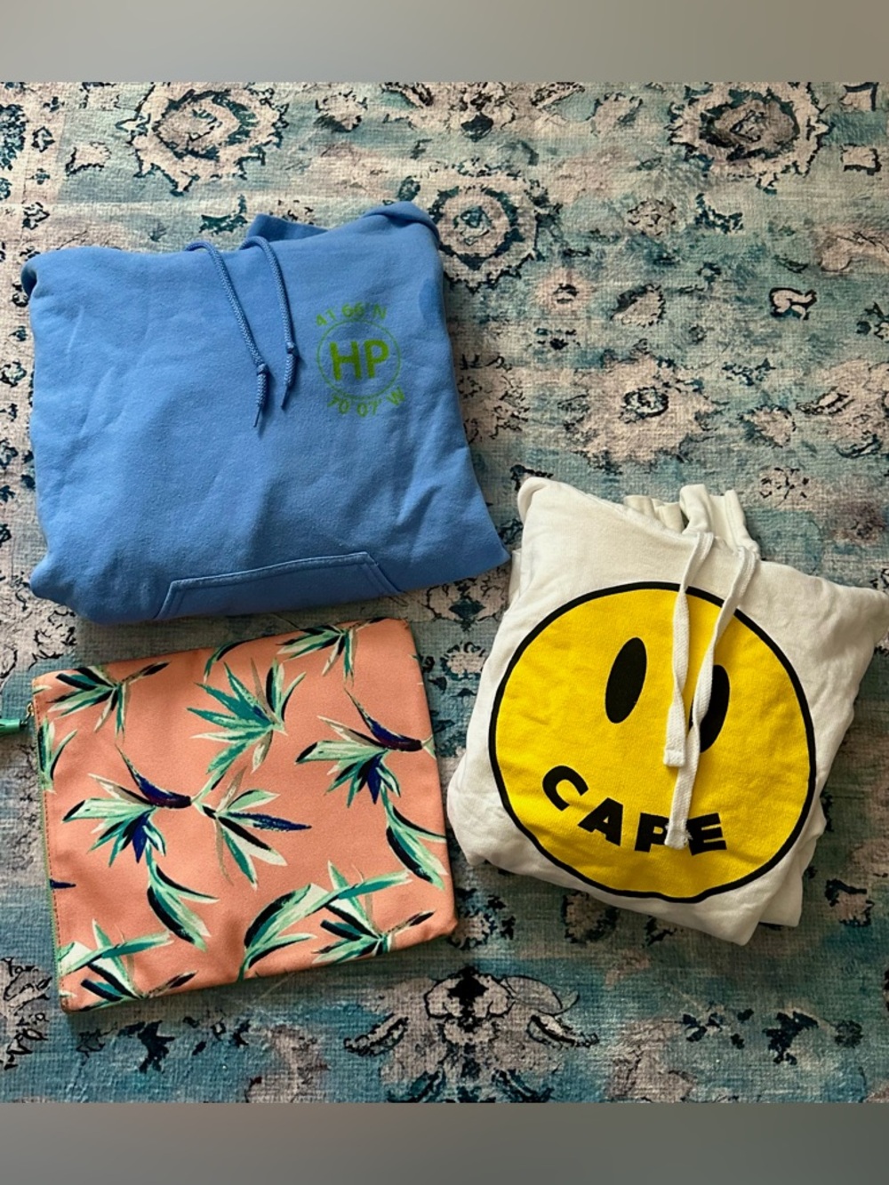 Women’s Cape Cod Hoodie & Travel Bag Bundle Size Small